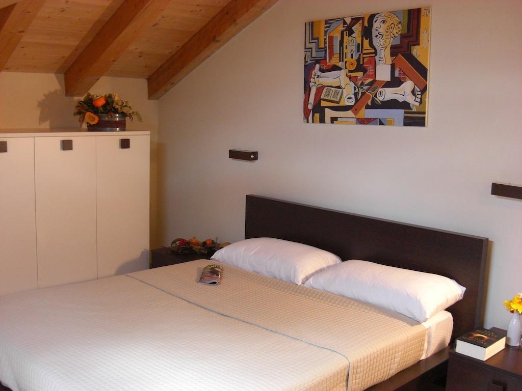 Les Bijoux Apartments Pietra Ligure Zimmer foto